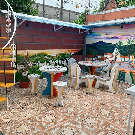 מדיין Hotel Eterna Primavera מראה חיצוני תמונה