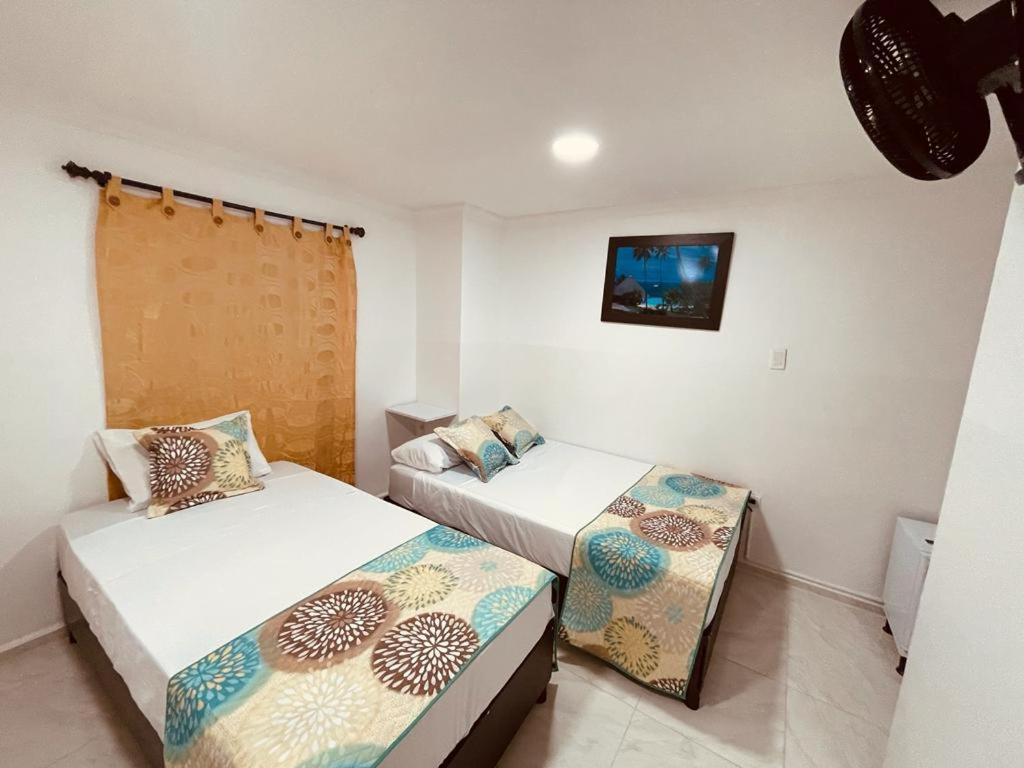 מדיין Hotel Eterna Primavera מראה חיצוני תמונה