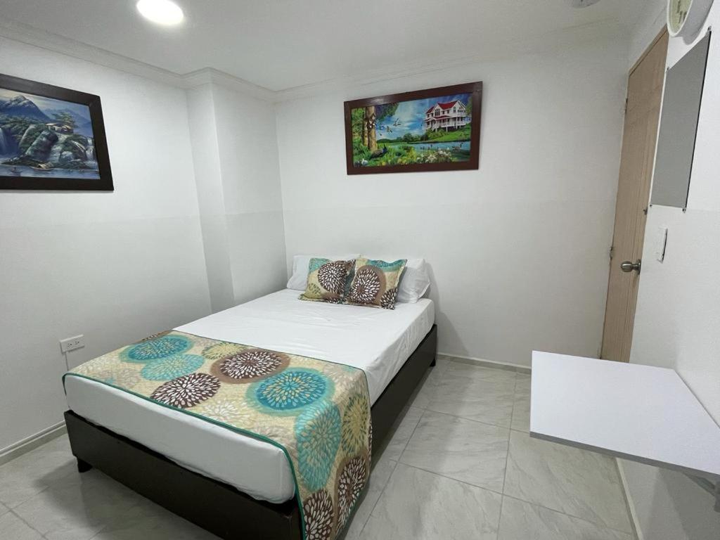 מדיין Hotel Eterna Primavera מראה חיצוני תמונה