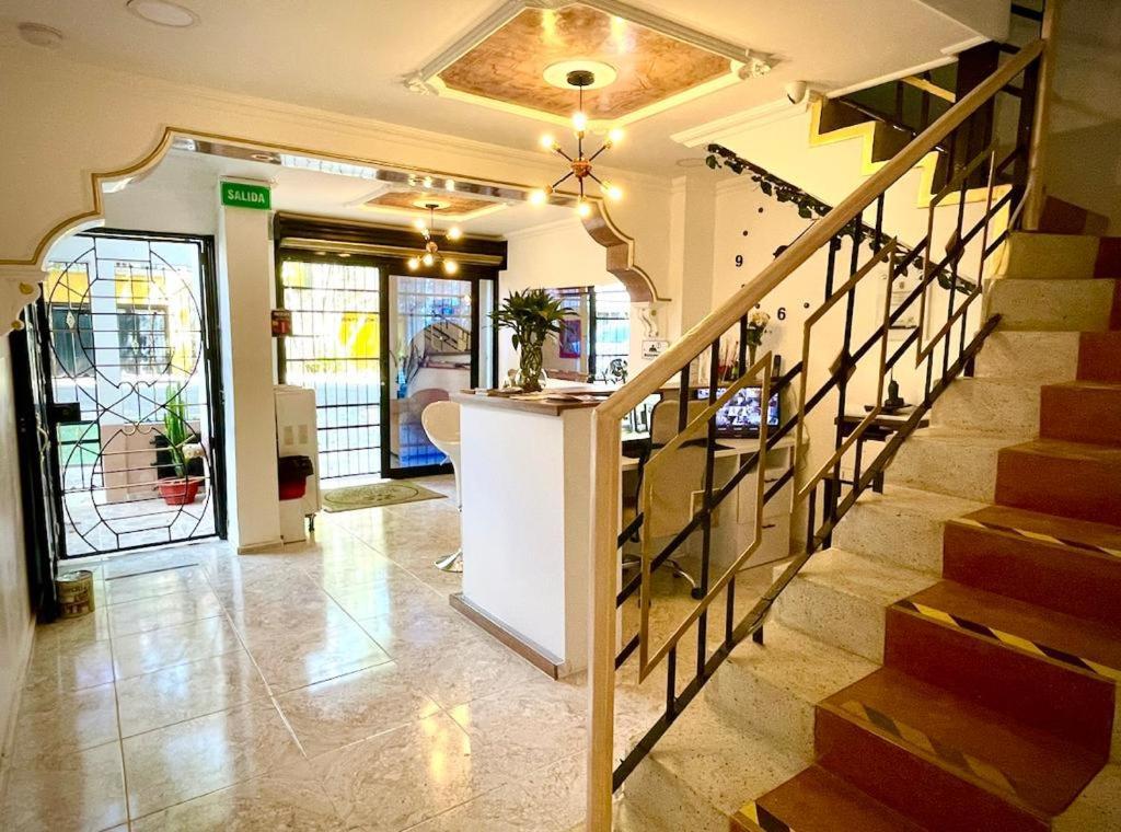 מדיין Hotel Eterna Primavera מראה חיצוני תמונה